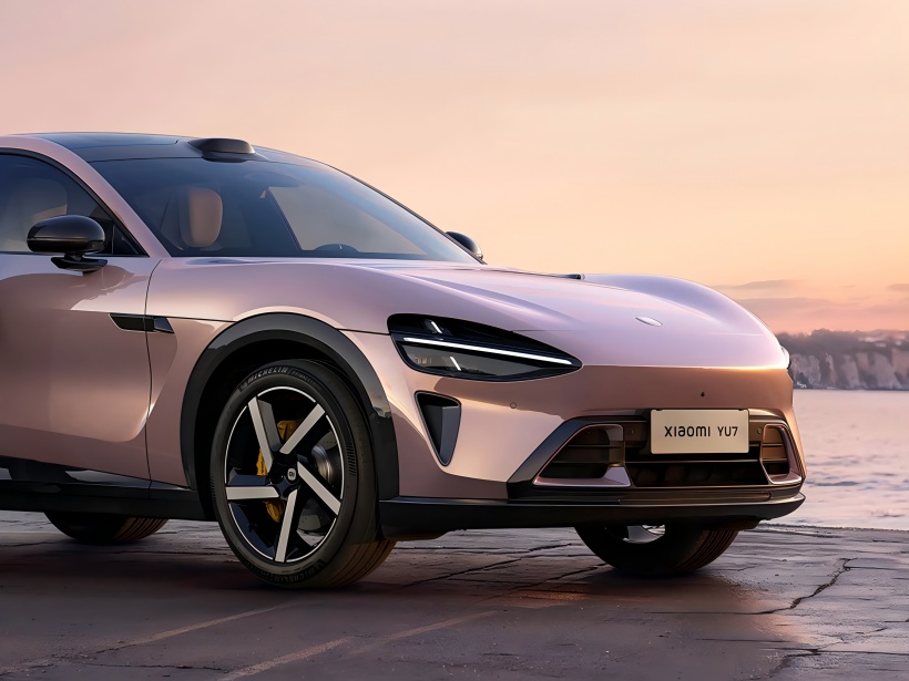 Xiaomi YU7 نمودارهای فروش را در آتش تنظیم می کند